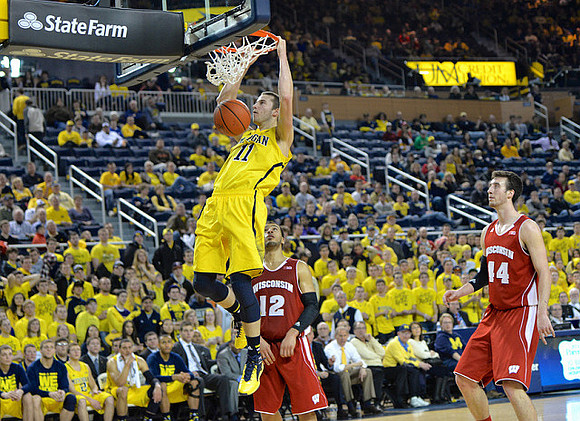 Nik Stauskas (11)