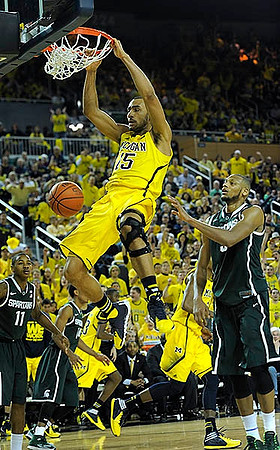 Jon Horford (15)