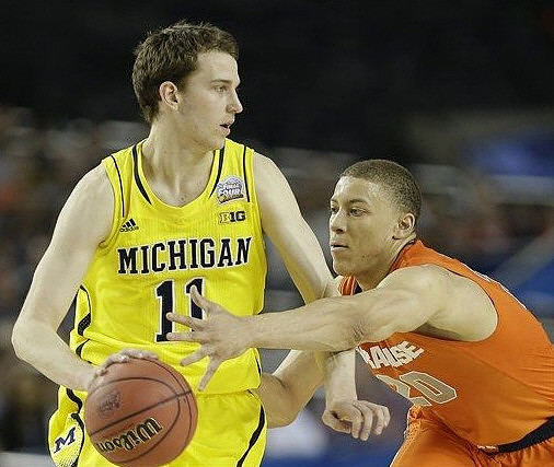 Nik Stauskas (11)