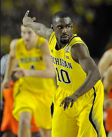 Mitch McGary (4) and Tim Hardaway Jr. (10)