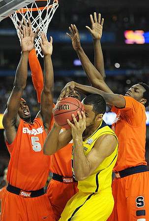 Jon Horford (15)