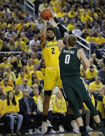 Isaiah Livers (2)