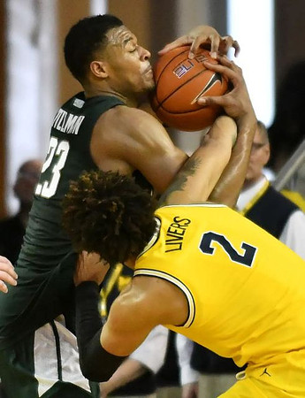 Isaiah Livers (2)