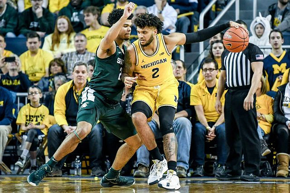 Isaiah Livers (2)