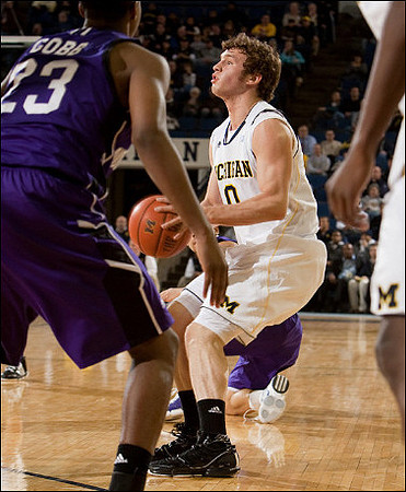 Zack Novak (0)
