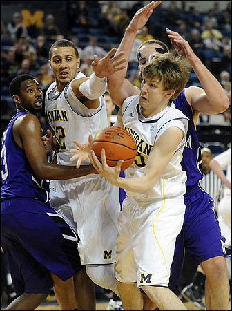 Jordan Morgan (52) and Matt Vogrich (13)