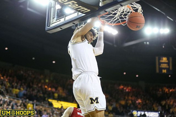 Isaiah Livers (4)