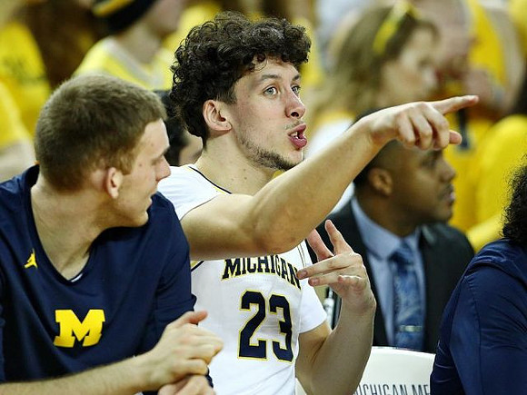 Austin Davis (51) and Brandon Johns Jr. (23)