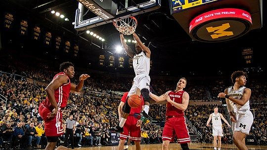 Charles Matthews (1), Jon Teske (15), and Jordan Poole (2)