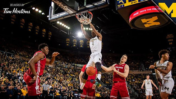 Charles Matthews (1), Jon Teske (15), and Jordan Poole (2)
