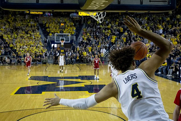 Isaiah Livers (4) and Zavier Simpson (3)