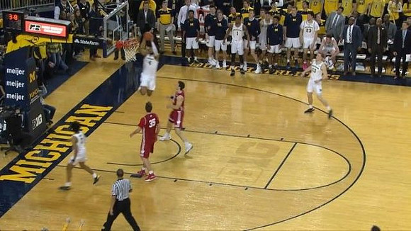 Jordan Poole (2), Isaiah Livers (4), and Ignas Brazdeikis (13)