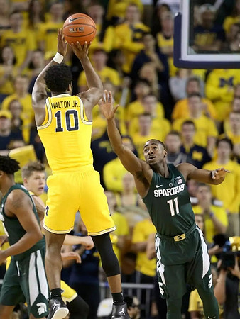 Derrick Walton Jr. (10)