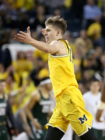 Moritz Wagner (13)