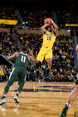 Derrick Walton Jr. (10)