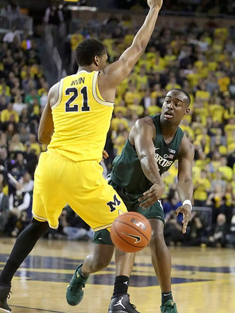 Zak Irvin (21)