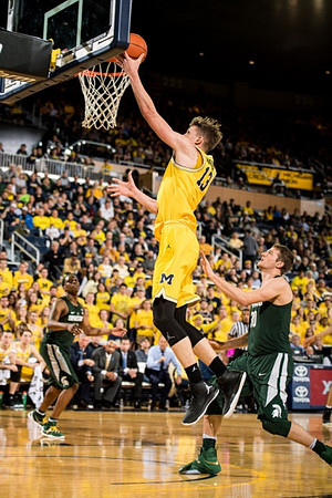 Moritz Wagner (13)