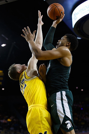 Duncan Robinson (22)