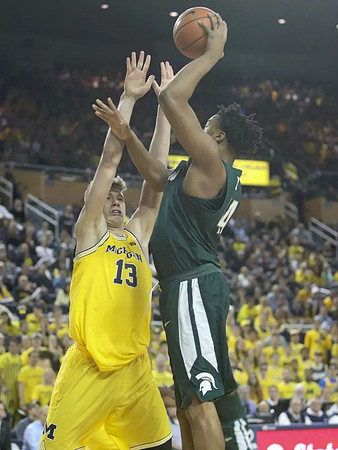 Moritz Wagner (13)