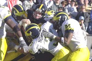 Todd Howard (3) and Defense