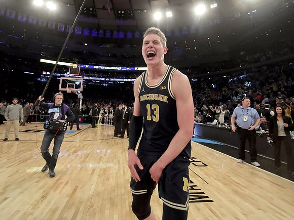 Moritz Wagner (13)
