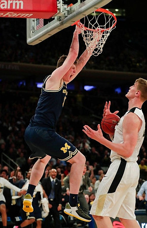 Jon Teske (15)