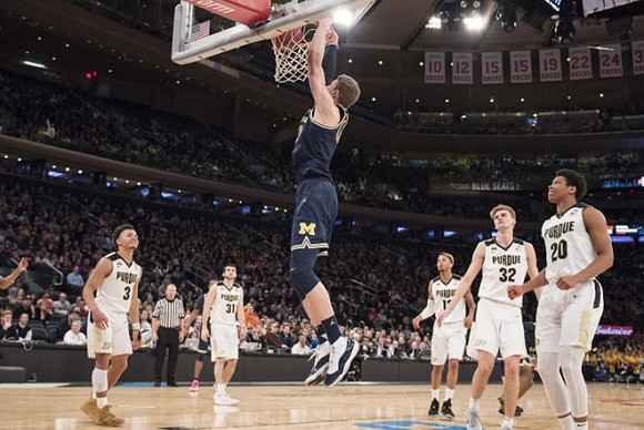 Moritz Wagner (13)