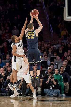 Duncan Robinson (22)