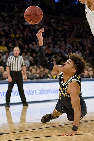 Jordan Poole (2)