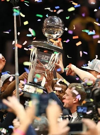 Michigan Team and Big Ten Tournament Trophy
