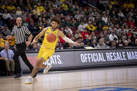 Isaiah Livers (4)