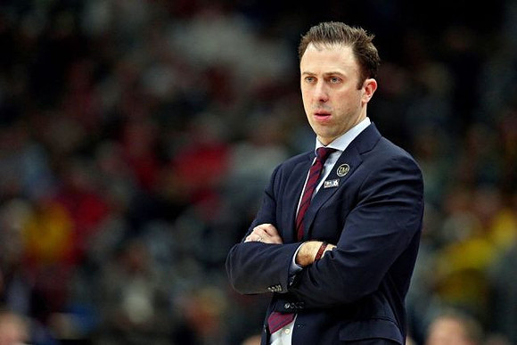 Minnesota Head Coach Richard Pitino