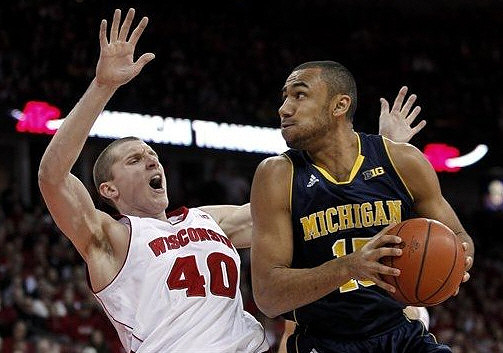Jon Horford (15)