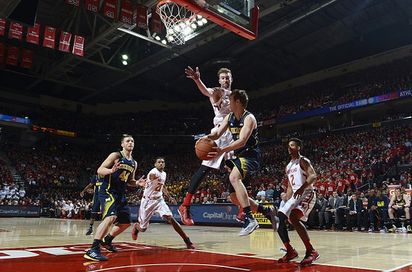 Max Bielfeldt (44) and Spike Albrecht (2)