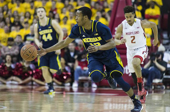 Max Bielfeldt (44) and Muhammad-Ali Abdur-Rahkman (12)