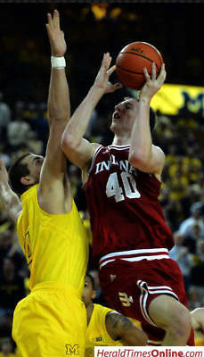 Mitch McGary (4)