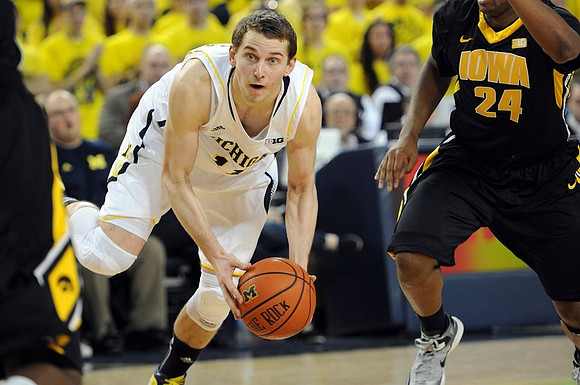 Nik Stauskas (11)