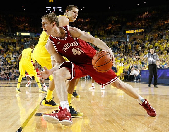 Mitch McGary (4) and Tim Hardaway Jr. (10)