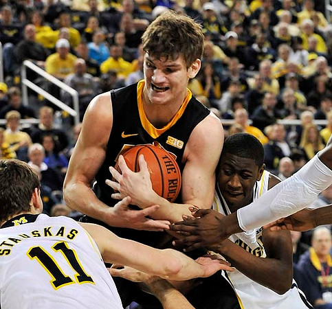 Nik Stauskas (11) and Caris LeVert (23)
