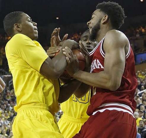 Glenn Robinson III (1) and Tim Hardaway Jr. (10)