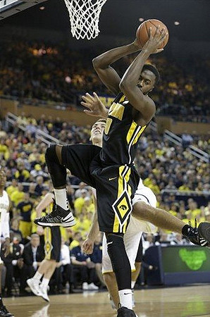 Mitch McGary (4)