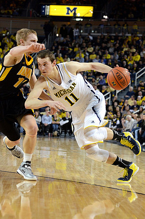 Nik Stauskas (11)