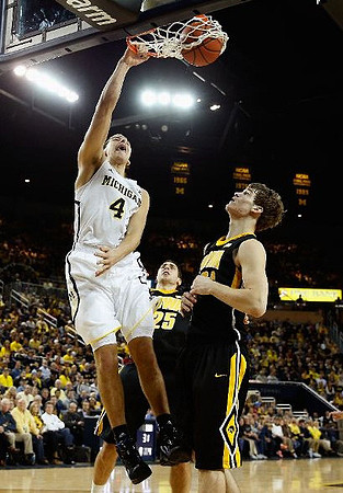 Mitch McGary (4)
