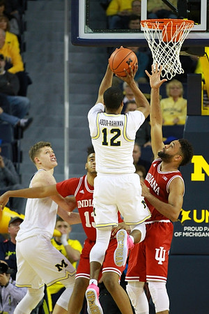 Moritz Wagner (13) and Muhammad-Ali Abdur-Rahkman (12)