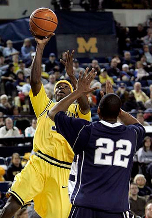 Manny Harris