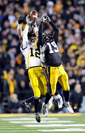 Roy Roundtree (12)