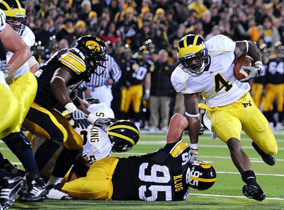 Stephen Schilling (52) and Brandon Minor (4)
