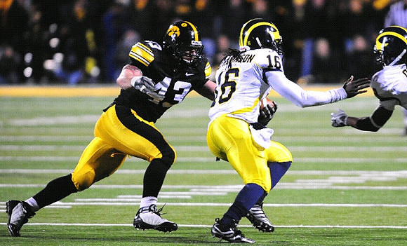 Denard Robinson (16)
