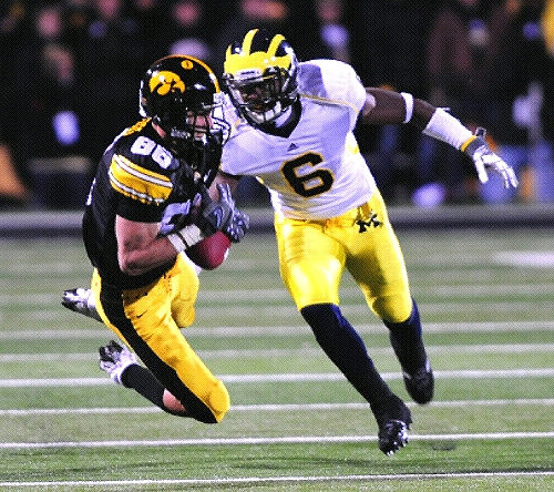 Donovan Warren (6)