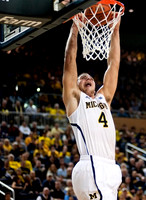 Mitch McGary (4)